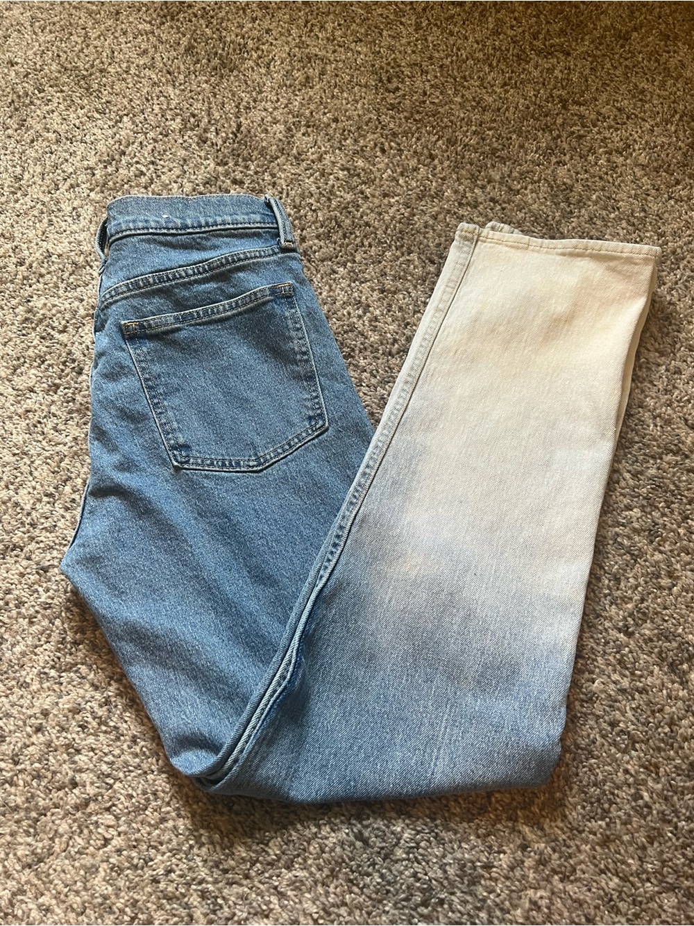 Gap 90’s Straight High Rise Two-Tone Blue Ombre Jeans